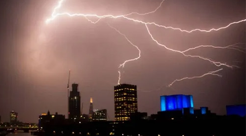 雷电要如何防范？易造为您提供防雷解决⽅案！【易造防雷】